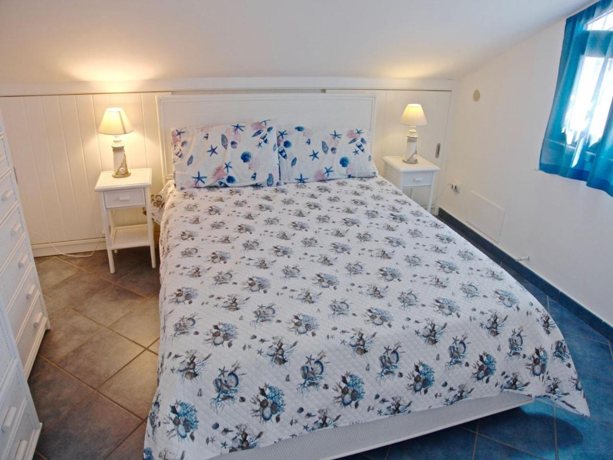 Villa Amare Campofelice Di Roccella Luaran gambar